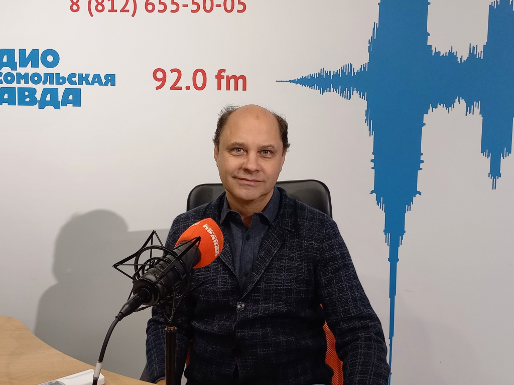 Денис-min.jpg
